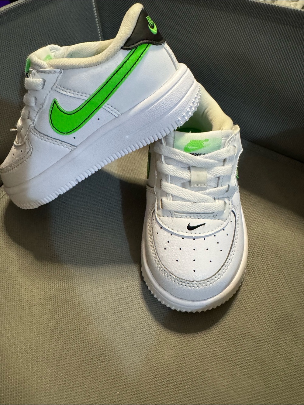 Nike Force 1 Low easy on Toddler White with Bright Green Swoosh - worn twice